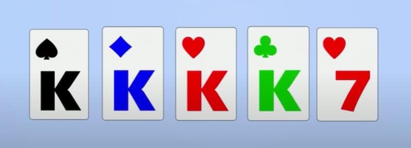 ejemplo com mano de poker o four of the kind